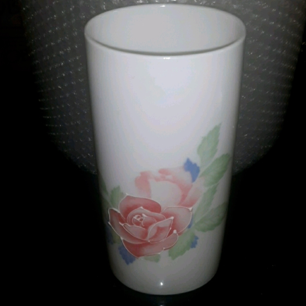 Pink Rose OtagirI Vase ( SKU 1501)